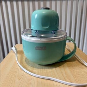 Dash Mint Green Electric Ice Cream Maker